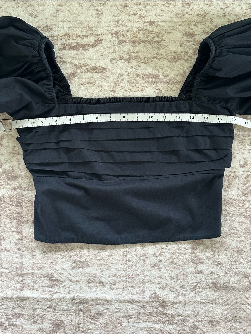 π Abercrombie & Fitch Pleated Puff-Sleeve Poplin Top. Black. Size Small - Picture 6 of 9